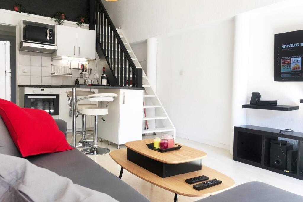 Апартаменти Loft Sous Les Toits Lumineux - Capitole-Daurade-Esquirol - Wifi Тулуза Екстер'єр фото